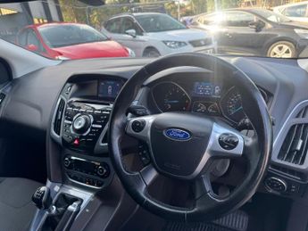 Ford Focus 1.6 TDCi Titanium Navigator Euro 5 (s/s) 5dr