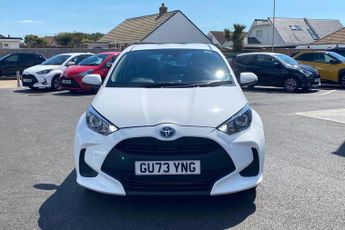 Toyota Yaris 1.5 VVT-h Icon Hatchback 5dr Petrol Hybrid E-CVT Euro 6 (s/s) (1