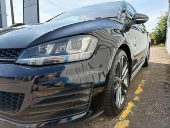 Volkswagen Golf 2.0 TDI BlueMotion Tech GTD (Nav) DSG Euro 6 (s/s) 5dr