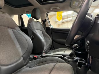 MINI Hatch 1.5 Cooper Auto Euro 6 (s/s) 5dr