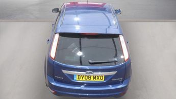 Ford Focus 1.6 Titanium 5dr