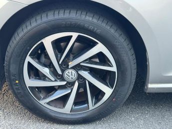 Volkswagen Golf 1.6 TDI Match DSG Euro 6 (s/s) 5dr
