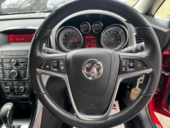 Vauxhall Astra 1.6i Elite Sports Tourer Auto Euro 6 5dr