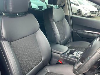 Peugeot 3008 1.6 e-HDi Allure EGC Euro 5 (s/s) 5dr