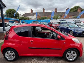 Peugeot 107 1.0 12V Allure Hatchback 3dr Petrol Manual Euro 5 (68 ps)