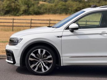Volkswagen Tiguan 2.0 TDI R-Line DSG 4Motion Euro 6 (s/s) 5dr