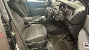 Peugeot 5008 1.6 BlueHDi Allure MPV 5dr Diesel EAT Euro 6 (s/s) (120 ps)