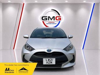 Toyota Yaris 1.5 VVT-h Design Hatchback 5dr Petrol Hybrid E-CVT Euro 6 (s/s) 