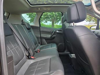 Vauxhall Meriva 1.4i Turbo SE Auto Euro 6 5dr