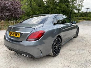 Mercedes-Benz C Class 2.0 C220d AMG Line (Premium) G-Tronic+ Euro 6 (s/s) 4dr