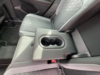 Volkswagen Tiguan R-LINE TSI PHEV S-A