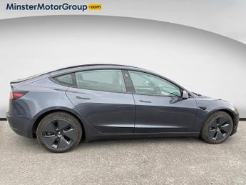 Tesla Model 3 STANDARD RANGE +