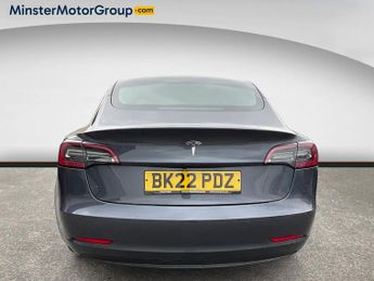 Tesla Model 3 STANDARD RANGE +