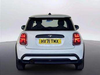 MINI Hatch 1.5 One Classic Euro 6 (s/s) 3dr