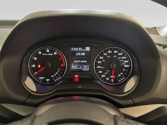 Audi Q2 1.0 TFSI 30 Technik SUV 5dr Petrol Manual Euro 6 (s/s) (110 ps)