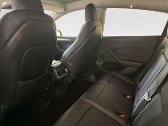Tesla Model Y (Dual Motor) Performance SUV 5dr Electric Auto 4WDE (426 bhp)