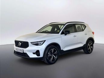 Volvo XC40 2.0 B3 MHEV Plus Dark SUV 5dr Petrol Hybrid DCT Auto Euro 6 (s/s