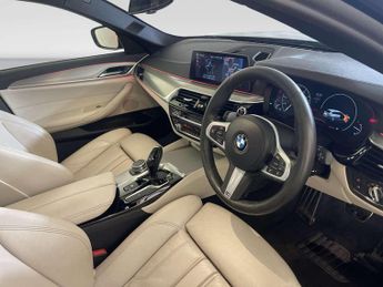 BMW 5 Series 2.0 520d M Sport Touring 5dr Diesel Auto Euro 6 (s/s) (190 ps)