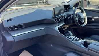 Peugeot 3008 1.6 13.2kWh Allure Premium SUV 5dr Petrol Plug-in Hybrid e-EAT E
