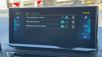 Peugeot 3008 1.6 13.2kWh Allure Premium SUV 5dr Petrol Plug-in Hybrid e-EAT E