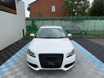 Audi A3 2.0 TDI Black Edition Sportback Euro 5 (s/s) 5dr