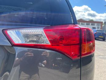 Toyota RAV4 2.2 D-CAT Icon Auto 4WD Euro 5 5dr