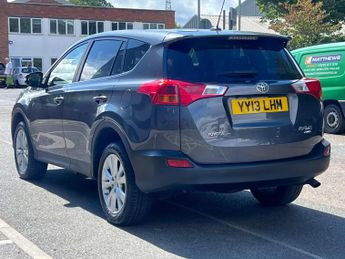 Toyota RAV4 2.2 D-CAT Icon Auto 4WD Euro 5 5dr
