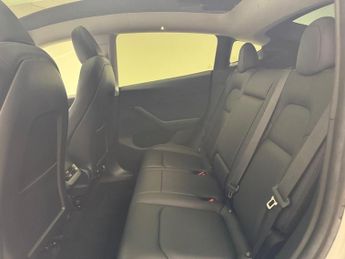 Tesla Model Y (Dual Motor) Long Range Auto 4WDE 5dr