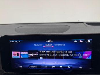 Mercedes-Benz EQB EQB 300 66.5kWh AMG Line (Premium Plus) Auto 4MATIC 5dr