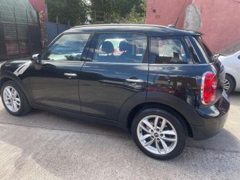 MINI Countryman 1.6 Cooper D Euro 5 (s/s) 5dr