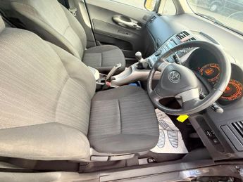 Toyota Auris 1.4 VVT-i T3 5dr