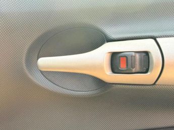 Toyota Auris 1.4 VVT-i T3 5dr
