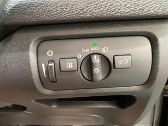 Volvo V40 1.5 T2 GPF Inscription Auto Euro 6 (s/s) 5dr