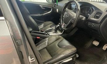 Volvo V40 2.0 D2 R-Design Nav Plus Auto Euro 6 (s/s) 5dr