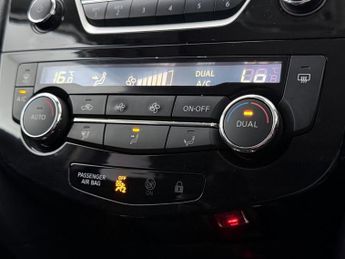 Nissan X-Trail 1.6 dCi Acenta XTRON Euro 6 (s/s) 5dr