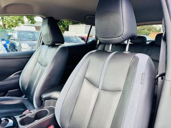 Nissan Leaf 40kWh Tekna Auto 5dr