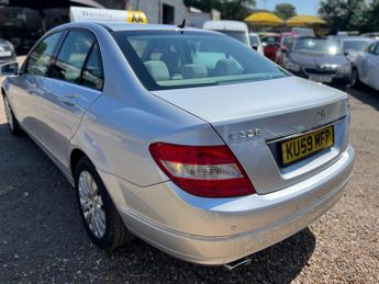 Mercedes-Benz C Class 2.1 C220 CDI BlueEfficiency Elegance Auto Euro 5 4dr