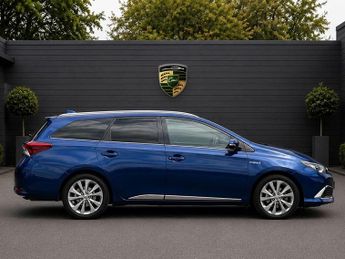 Toyota Auris 1.8 VVT-h Excel Touring Sports CVT Euro 6 (s/s) 5dr