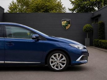 Toyota Auris 1.8 VVT-h Excel Touring Sports CVT Euro 6 (s/s) 5dr
