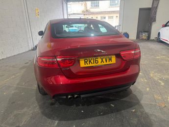 Jaguar XE 2.0d R-Sport Auto Euro 6 (s/s) 4dr
