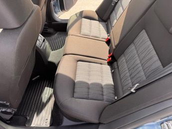 Skoda Octavia 1.6 TDI Elegance DSG Euro 5 5dr