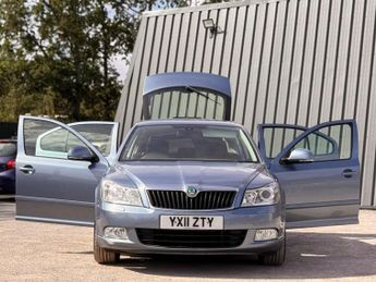 Skoda Octavia 1.6 TDI Elegance DSG Euro 5 5dr