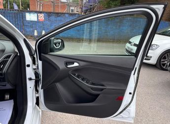 Ford Focus 1.6 TDCi Zetec S Euro 5 (s/s) 5dr