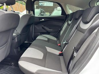 Ford Focus 1.6 TDCi Zetec S Euro 5 (s/s) 5dr