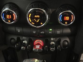 MINI Hatch 1.5 Cooper Auto Euro 6 (s/s) 3dr