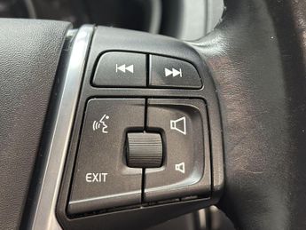 Volvo V40 2.0 D2 SE Lux Nav Auto Euro 6 (s/s) 5dr