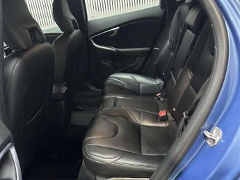 Volvo V40 2.0 D2 SE Lux Nav Auto Euro 6 (s/s) 5dr