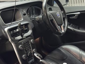 Volvo V40 2.0 D2 SE Lux Nav Auto Euro 6 (s/s) 5dr