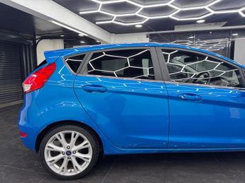 Ford Fiesta 1.0T EcoBoost Titanium X Euro 6 (s/s) 5dr