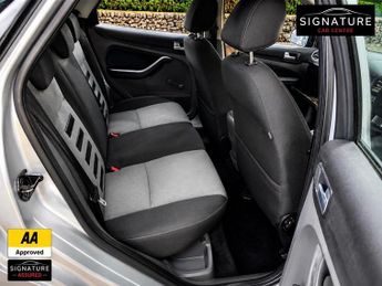 Ford Focus 2.0 TDCi DPF Zetec Powershift 5dr